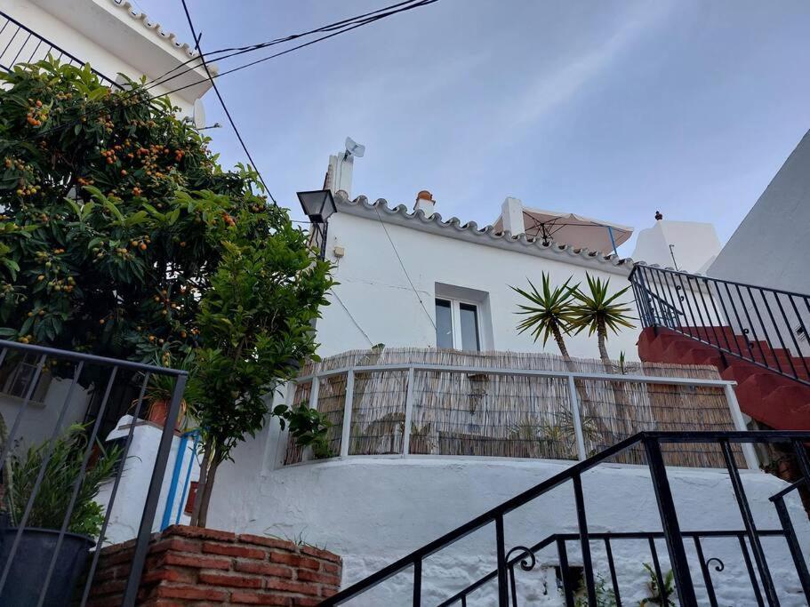 Cute Andalusian Townhouse With Terrace And Views. Apartamento *